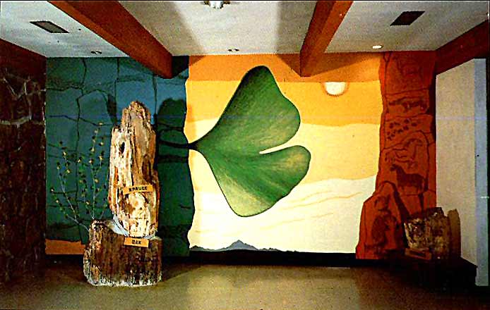 Ginkgo Mural  Ginkgo Petrified Forest Museum