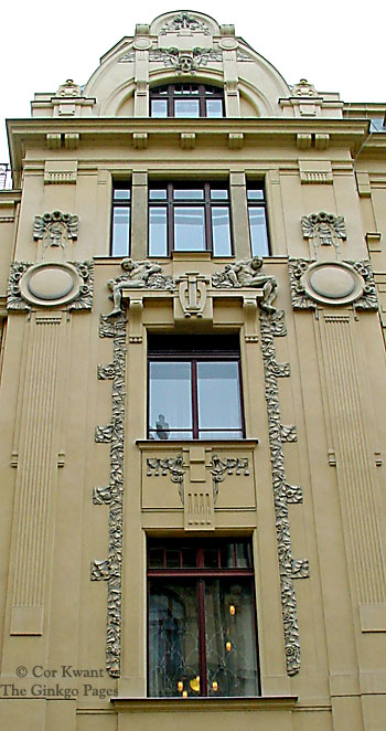 Obecn� d�m, Prague (photo Cor Kwant)
