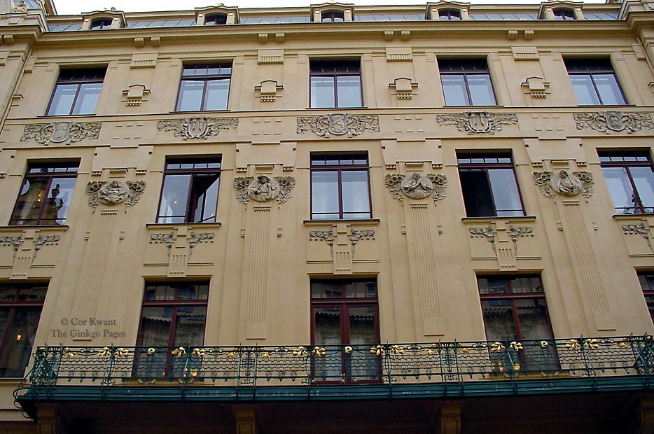 Obecn� d�m, Prague (photo Cor Kwant)