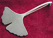 brooch (photo Cor Kwant)